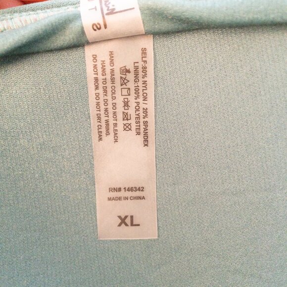 Nicole Miller Studio Green Ruched One Piece Swimsuit XL Tummy Control - Picture 4 of 4